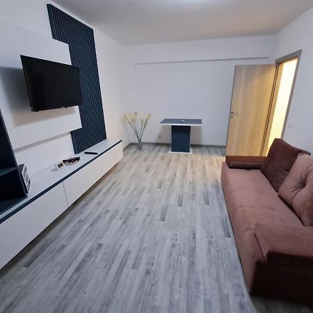 Happy Rental Apartments 2 Craiova Luaran gambar