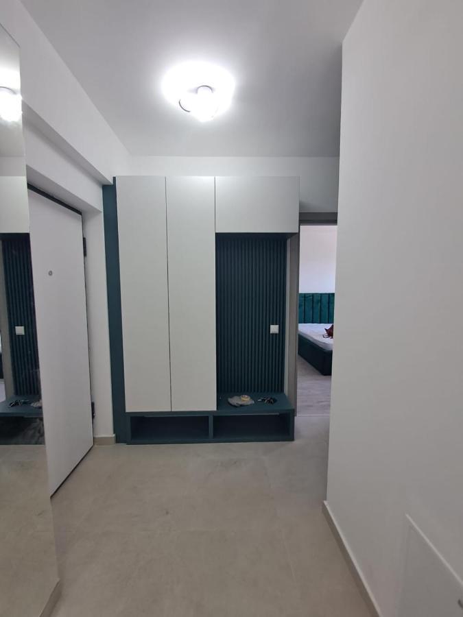 Happy Rental Apartments 2 Craiova Luaran gambar