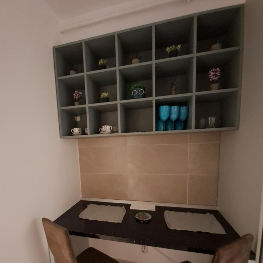 Happy Rental Apartments 2 Craiova Luaran gambar