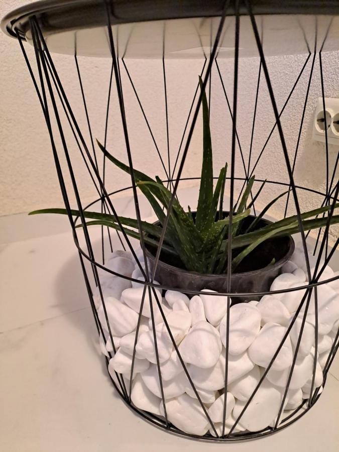 Happy Rental Apartments 2 Craiova Luaran gambar